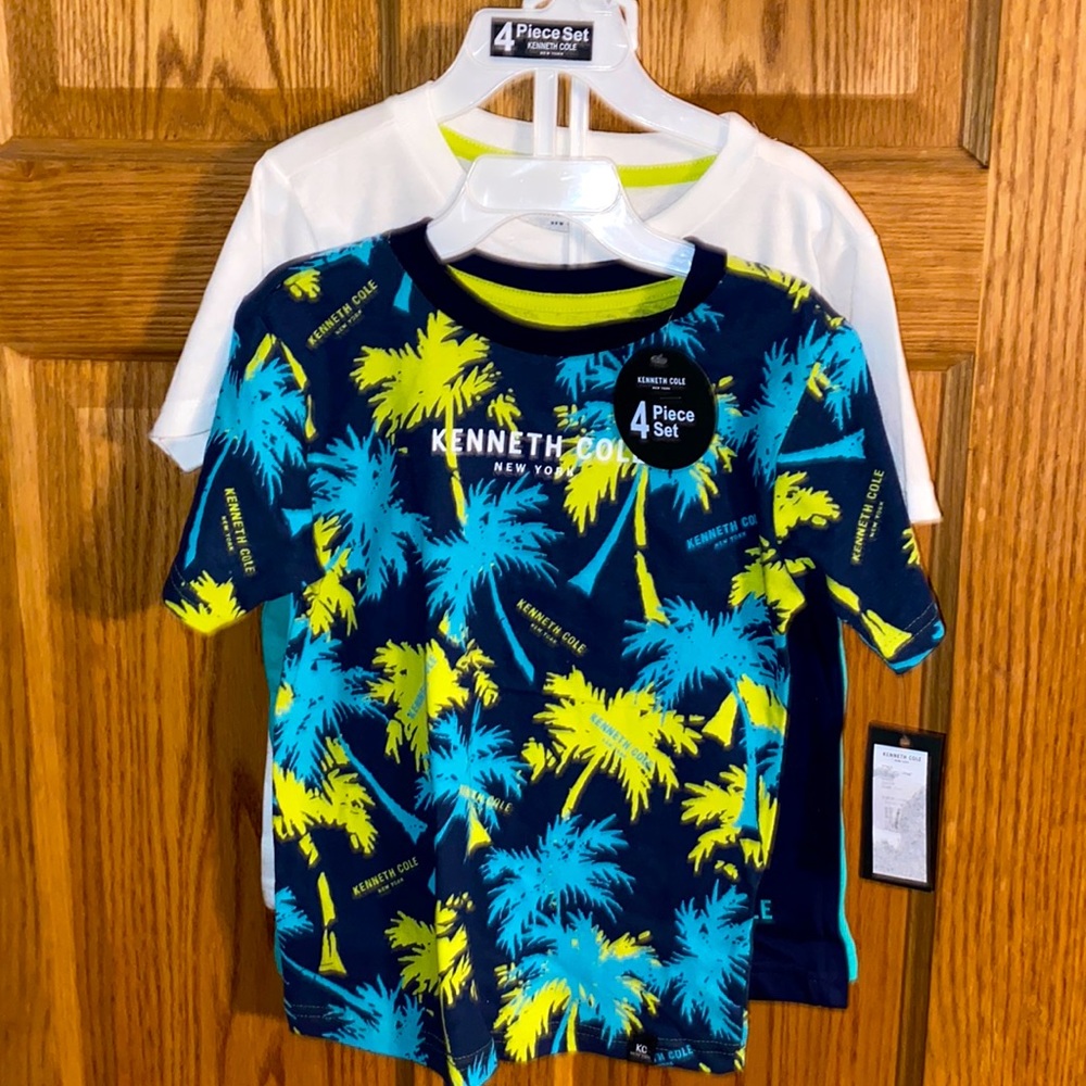 Kenneth Cole boys set